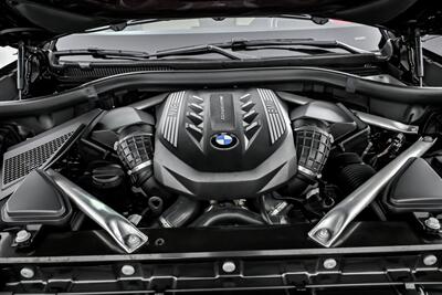2021 BMW X5 M50i xDrive   - Photo 17 - Joliet, IL 60435