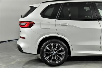 2020 BMW X5 M50i xDrive   - Photo 13 - Joliet, IL 60435