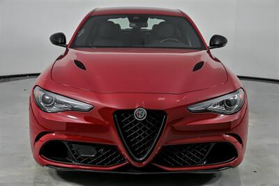 2023 Alfa Romeo Giulia Quadrifoglio   - Photo 5 - Joliet, IL 60435