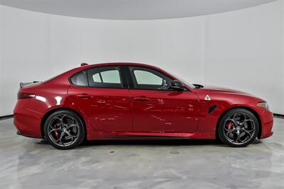 2023 Alfa Romeo Giulia Quadrifoglio   - Photo 14 - Joliet, IL 60435