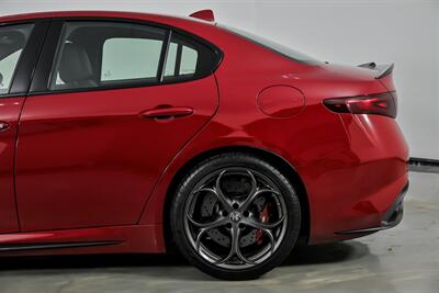 2023 Alfa Romeo Giulia Quadrifoglio   - Photo 9 - Joliet, IL 60435
