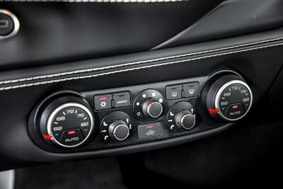 2018 Ferrari 488 GTB   - Photo 36 - Joliet, IL 60435