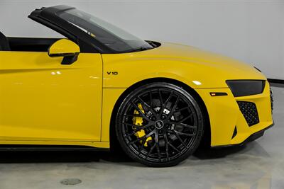 2020 Audi R8 5.2 quattro V10 Spyder   - Photo 15 - Joliet, IL 60435