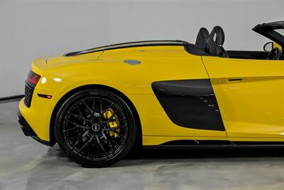 2020 Audi R8 5.2 quattro V10 Spyder   - Photo 13 - Joliet, IL 60435