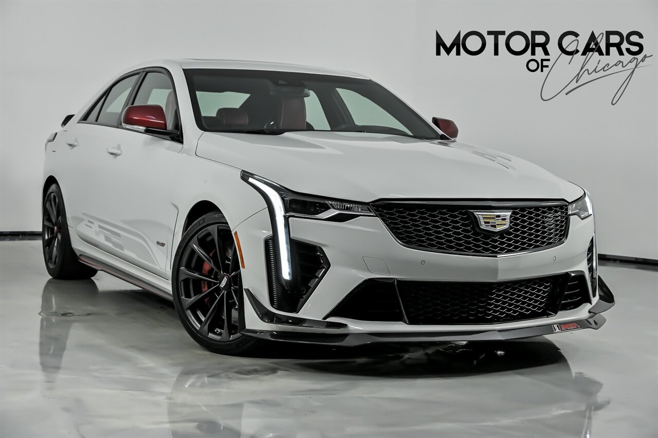 2023 Cadillac CT4-V Blackwing - Photo 1 - Joliet, IL 60435