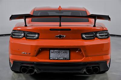 2020 Chevrolet Camaro ZL1 1LE-RANGE ORANGE CRUSH   - Photo 11 - Joliet, IL 60435