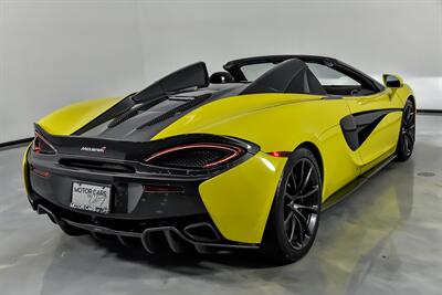 2018 McLaren 570S Spider   - Photo 12 - Joliet, IL 60435