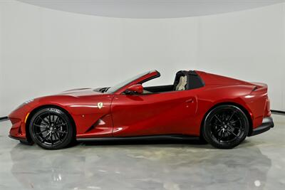 2021 Ferrari 812 GTS   - Photo 8 - Joliet, IL 60435