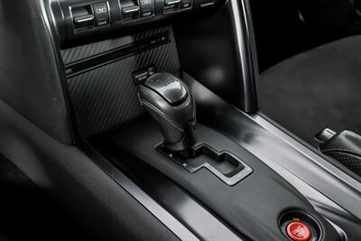 2012 Nissan GT-R Premium - Photo 35 - Joliet, IL 60435