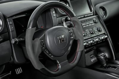 2012 Nissan GT-R Premium - Photo 22 - Joliet, IL 60435