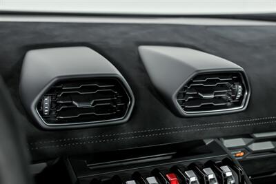 2022 Lamborghini Huracan STO - Photo 30 - Joliet, IL 60435