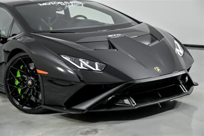 2022 Lamborghini Huracan STO - Photo 3 - Joliet, IL 60435