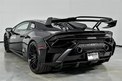 2022 Lamborghini Huracan STO - Photo 10 - Joliet, IL 60435