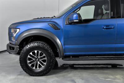 2019 Ford F-150 Raptor   - Photo 7 - Joliet, IL 60435