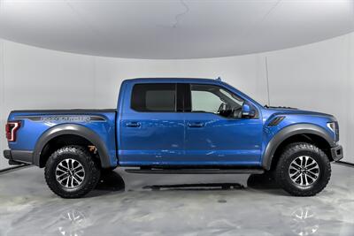 2019 Ford F-150 Raptor   - Photo 14 - Joliet, IL 60435