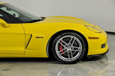 2006 Chevrolet Corvette Z06 - Photo 15 - Joliet, IL 60435