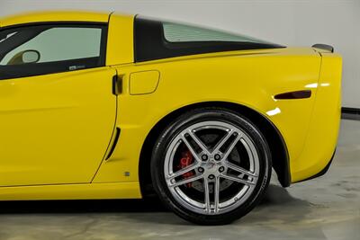 2006 Chevrolet Corvette Z06 - Photo 9 - Joliet, IL 60435