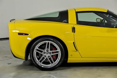 2006 Chevrolet Corvette Z06 - Photo 13 - Joliet, IL 60435