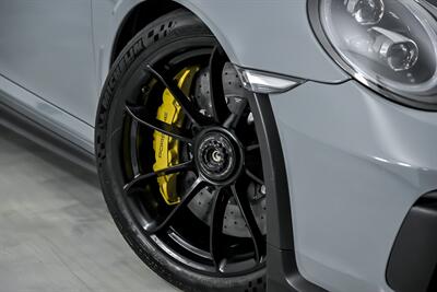 2019 Porsche 911 GT3 RS-WEISSACH PACKAGE   - Photo 4 - Joliet, IL 60435
