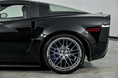 2011 Chevrolet Corvette ZR1 3ZR   - Photo 9 - Joliet, IL 60435