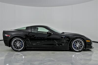 2011 Chevrolet Corvette ZR1 3ZR   - Photo 14 - Joliet, IL 60435
