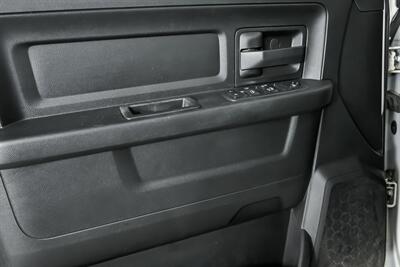 2020 RAM 2500 Tradesman-LIKE NEW SNOW PLOW   - Photo 19 - Joliet, IL 60435