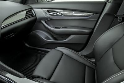 2026 Cadillac CT5-V Blackwing   - Photo 38 - Joliet, IL 60435