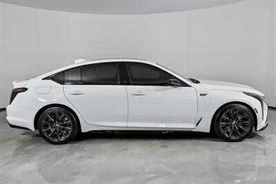 2026 Cadillac CT5-V Blackwing   - Photo 14 - Joliet, IL 60435