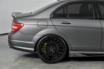 2012 Mercedes-Benz C 63 AMG - Photo 13 - Joliet, IL 60435