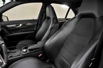 2012 Mercedes-Benz C 63 AMG - Photo 21 - Joliet, IL 60435
