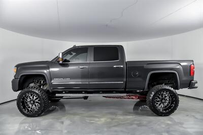 2015 GMC Sierra 2500HD Denali-$20K LIFT & WHEELS!   - Photo 8 - Joliet, IL 60435