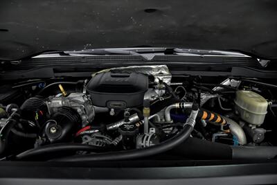 2015 GMC Sierra 2500HD Denali-$20K LIFT & WHEELS!   - Photo 18 - Joliet, IL 60435