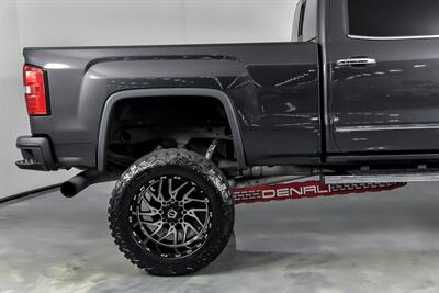2015 GMC Sierra 2500HD Denali-$20K LIFT & WHEELS!   - Photo 13 - Joliet, IL 60435