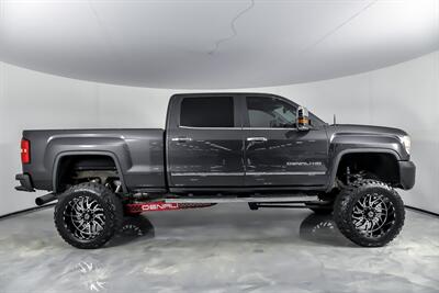 2015 GMC Sierra 2500HD Denali-$20K LIFT & WHEELS!   - Photo 14 - Joliet, IL 60435