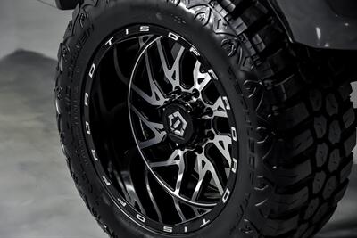 2015 GMC Sierra 2500HD Denali-$20K LIFT & WHEELS!   - Photo 4 - Joliet, IL 60435
