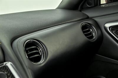 2010 Nissan GT-R Premium-$25K MODS-MINT GT-R   - Photo 38 - Joliet, IL 60435