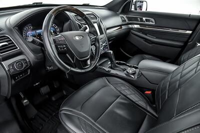 2018 Ford Explorer Platinum   - Photo 20 - Joliet, IL 60435