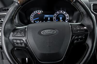 2018 Ford Explorer Platinum   - Photo 28 - Joliet, IL 60435