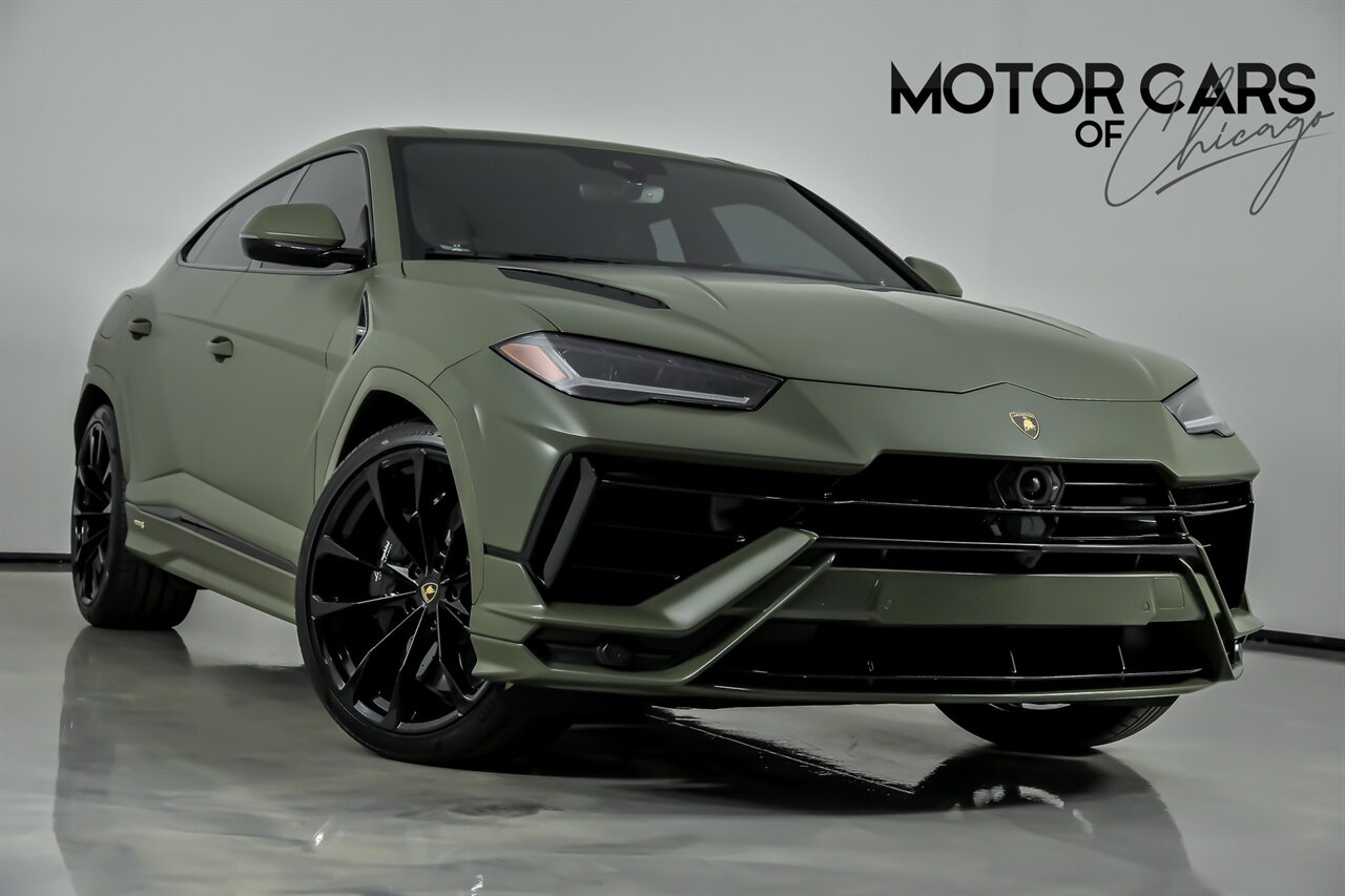 2024 Lamborghini Urus 4.0 V8 S's photo