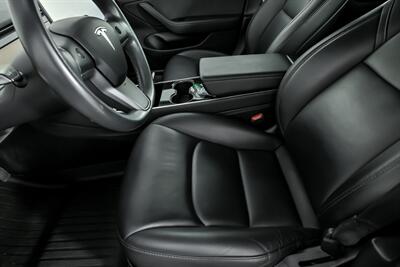 2018 Tesla Model 3 Mid Range   - Photo 19 - Joliet, IL 60435