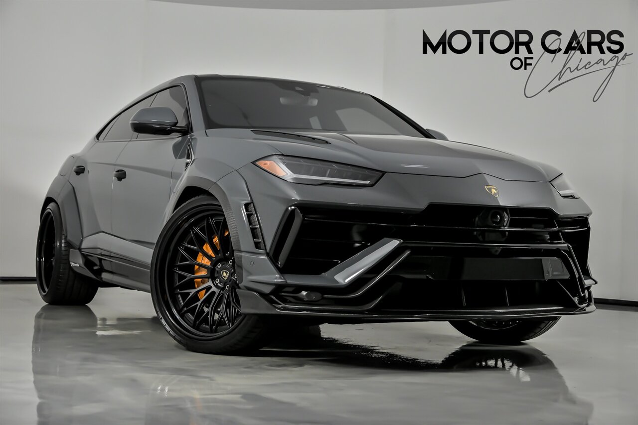 2023 Lamborghini Urus Performante's photo
