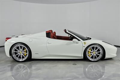 2015 Ferrari 458 Spider -INSANE $330K MSRP-LIKE NEW 458!   - Photo 14 - Joliet, IL 60435