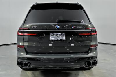 2024 BMW X7 M60i   - Photo 11 - Joliet, IL 60435