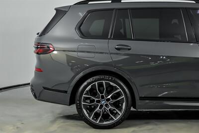 2024 BMW X7 M60i   - Photo 13 - Joliet, IL 60435
