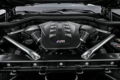 2024 BMW X7 M60i   - Photo 18 - Joliet, IL 60435