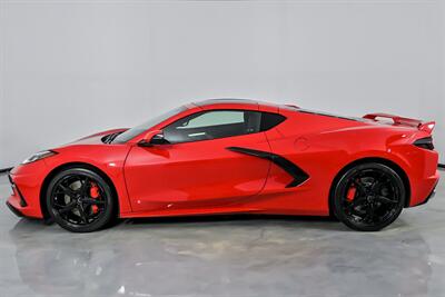 2023 Chevrolet Corvette Stingray 3LT   - Photo 8 - Joliet, IL 60435