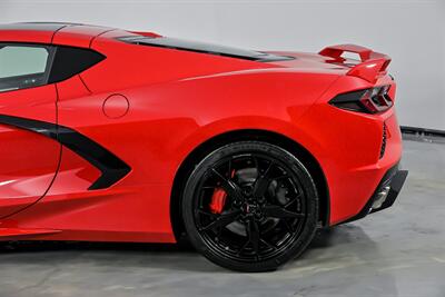 2023 Chevrolet Corvette Stingray 3LT   - Photo 9 - Joliet, IL 60435