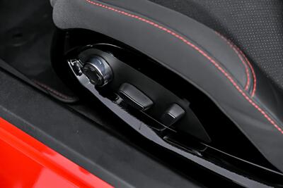 2023 Chevrolet Corvette Stingray 3LT   - Photo 26 - Joliet, IL 60435