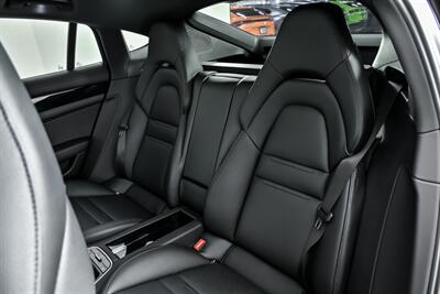 2018 Porsche Panamera 4S - Photo 25 - Joliet, IL 60435