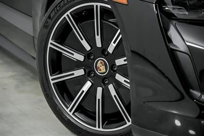 2021 Porsche Taycan 4S   - Photo 4 - Joliet, IL 60435